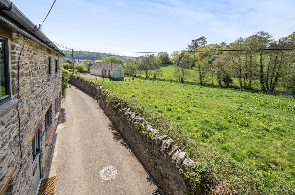 Bampton, Seddons