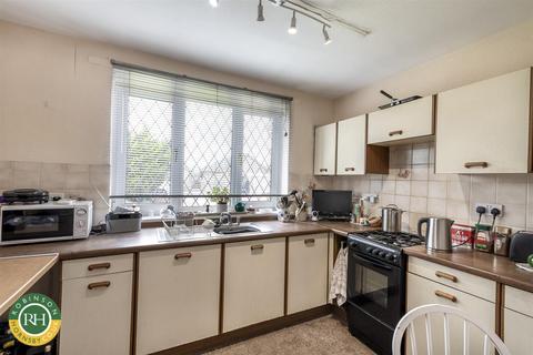 2 bedroom semi-detached bungalow for sale, St. Marys Crescent, Tickhill, Doncaster