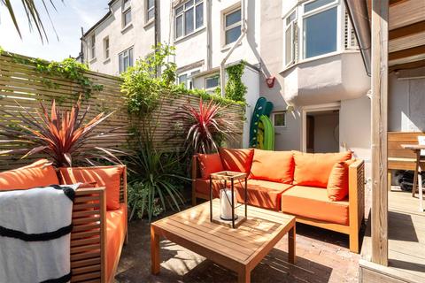 4 bedroom terraced house for sale, Wakefield Road, Brighton BN2
