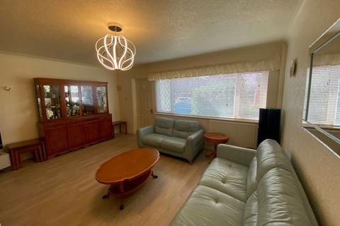 2 bedroom semi-detached house for sale, 6 Sands Avenue, Chadderton OL9 0NU