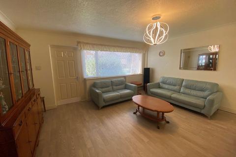2 bedroom semi-detached house for sale, 6 Sands Avenue, Chadderton OL9 0NU
