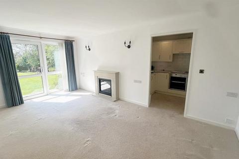 2 bedroom house for sale, Birmingham Road, Sutton Coldfield