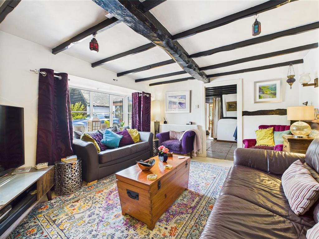 CAM05251 G0-PR0031-STILL004.jpg