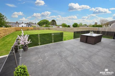 3 bedroom detached bungalow for sale, The Old Conduit, Monkton, Pembroke