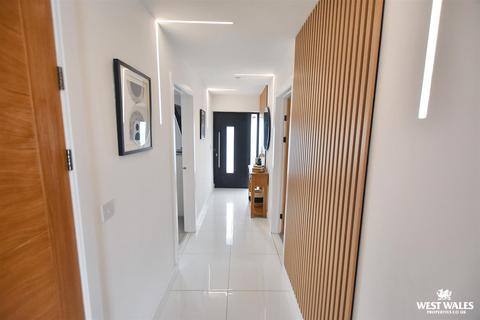 3 bedroom detached bungalow for sale, The Old Conduit, Monkton, Pembroke