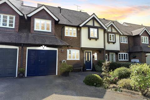 3 bedroom house for sale, Riverbank, Piccotts End HP1