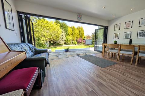 9 Florence Park, Almondsbury, Bristol, BS32 4HE
