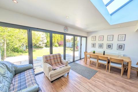 9 Florence Park, Almondsbury, Bristol, BS32 4HE