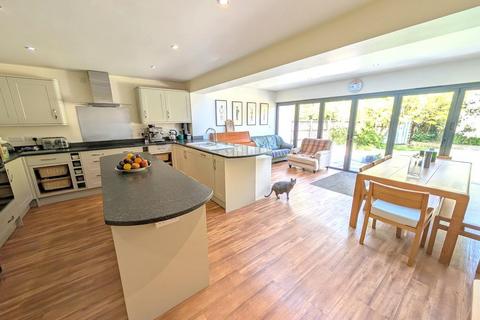 9 Florence Park, Almondsbury, Bristol, BS32 4HE