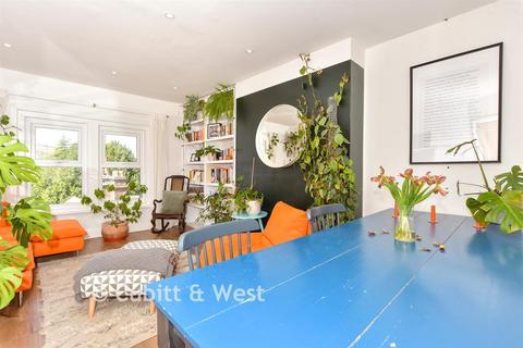 2 bedroom apartment for sale, 22 Lennox Road South, Southsea PO5