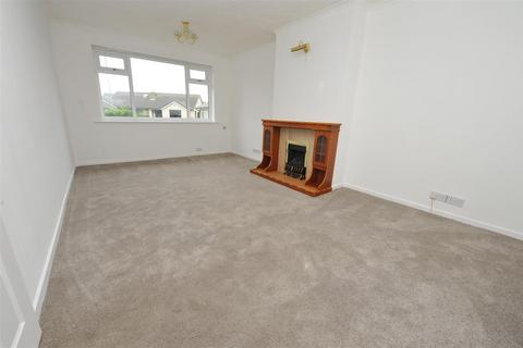 2 bedroom semi-detached bungalow for sale, Foxhill Avenue, Queensbury, Bradford