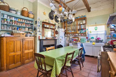 3 bedroom end of terrace house for sale, High Street, Deal, CT14