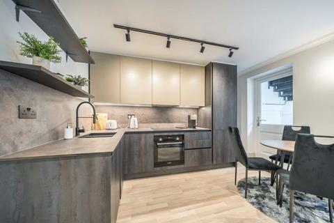 2 bedroom flat for sale, Grenville Street, London WC1N
