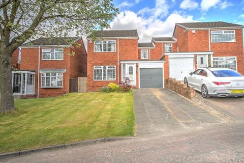 11 Alnwick Close, Whickham, Newcastle Upon Tyne, NE16 5ZD