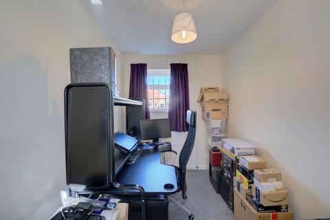 11 Alnwick Close, Whickham, Newcastle Upon Tyne, NE16 5ZD