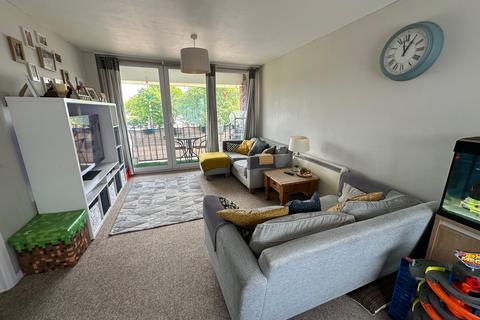 undefined, Sandringham Court, Slough SL1