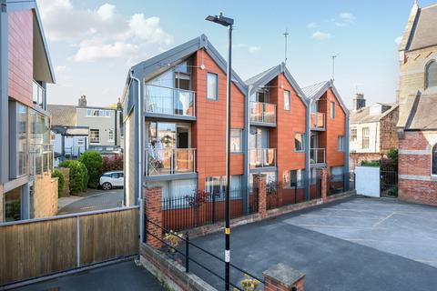 undefined, Belford Place, Harrogate, North Yorkshire, HG1