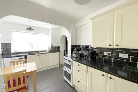 8 Hamont Road, Grimsby, DN32 8JS