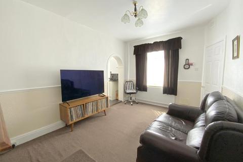 8 Hamont Road, Grimsby, DN32 8JS