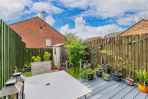 63 Acorn Grove, Pontprennau, Cardiff, CF23 8NG