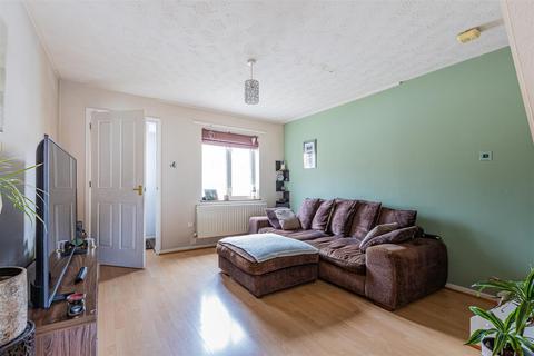 63 Acorn Grove, Pontprennau, Cardiff, CF23 8NG