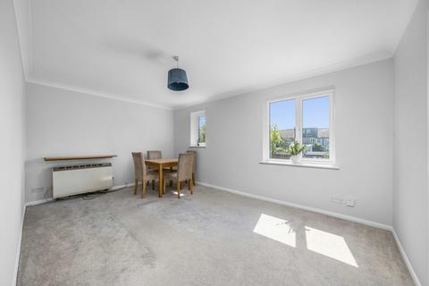 25 Stirling Close, London, SW16 5HH