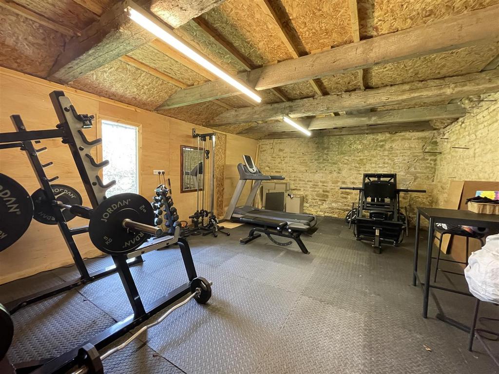 Outbuildings (6).JPG