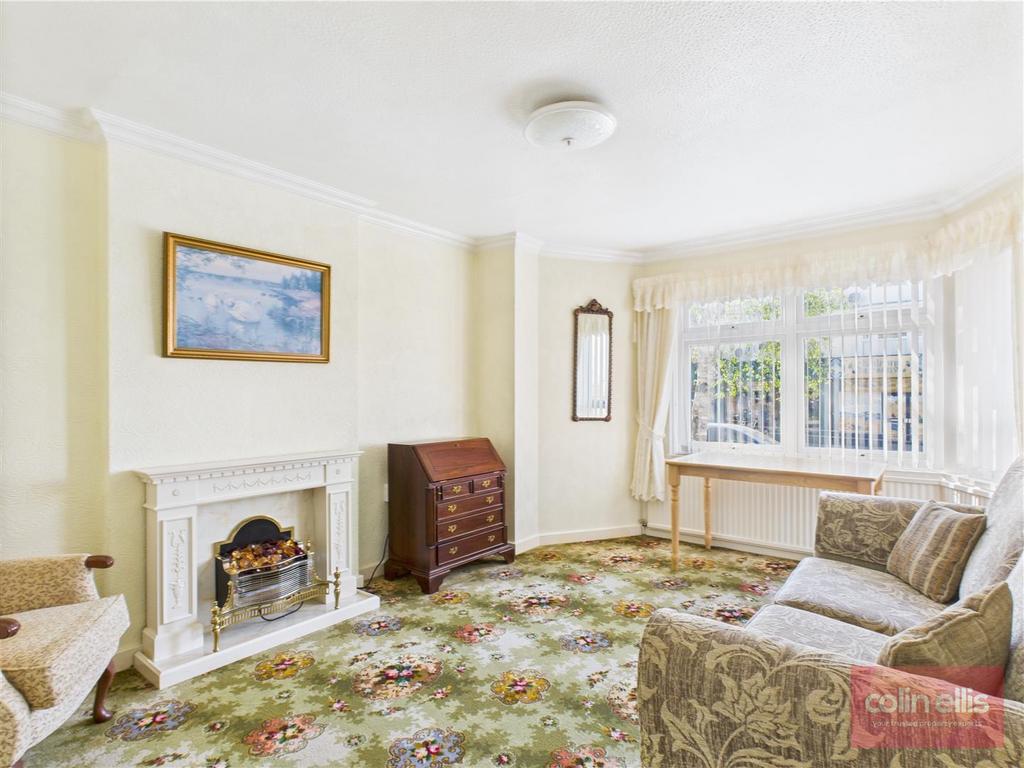 CAM05075 G0-PR0099-STILL006.jpg