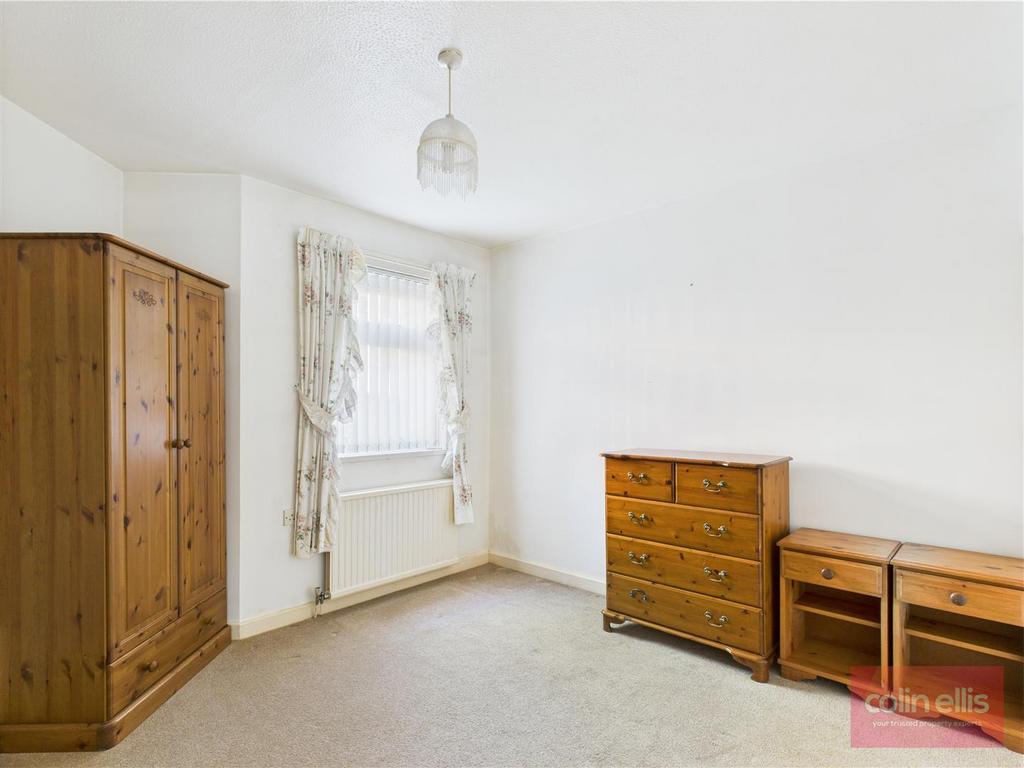 CAM05075 G0-PR0099-STILL001.jpg