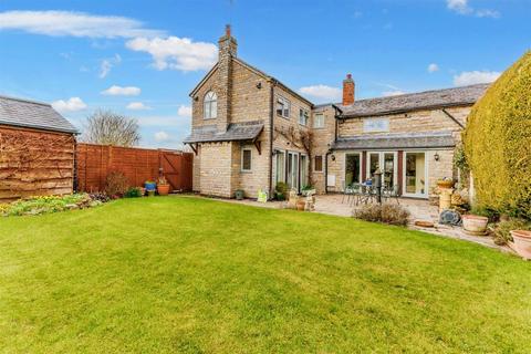 3 bedroom end of terrace house for sale, Stratford Road, Bidford-On-Avon