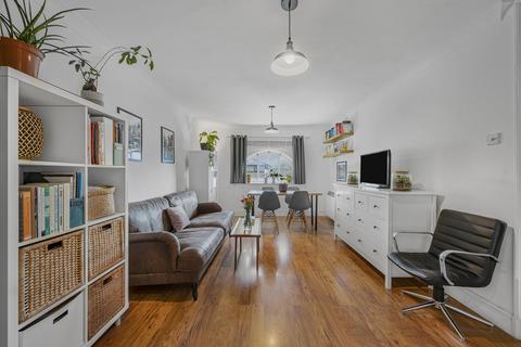 38 Pincott Place, London, SE4 2ER