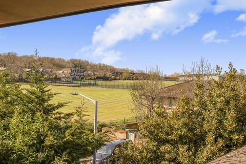 38 Pincott Place, London, SE4 2ER