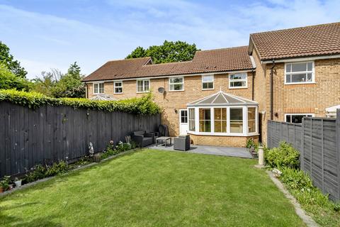 25 Bartholomew Place, Warfield, Bracknell, RG42 3DQ