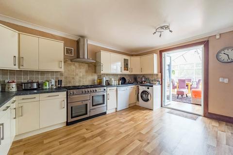 3 bedroom detached house for sale, Lady Ann Road, Batley