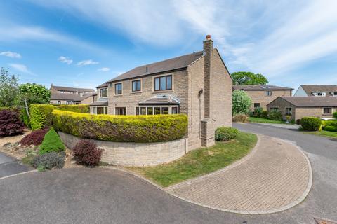 16 Dales Way, Bingley, BD16 3DU