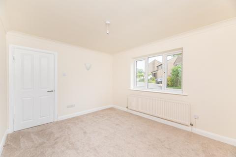 16 Dales Way, Bingley, BD16 3DU