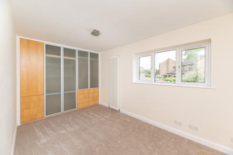 16 Dales Way, Bingley, BD16 3DU