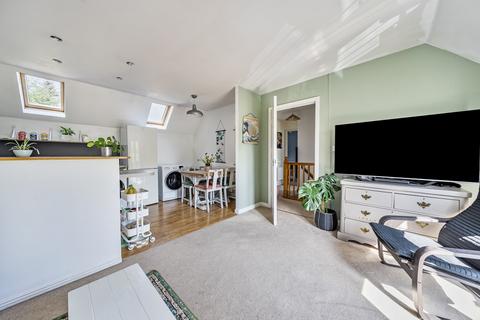 2 bedroom coach house for sale, Giles Hollow, Warminster, BA12