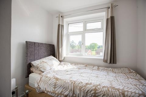 6 Southview Close, Rayleigh, SS6 7LX