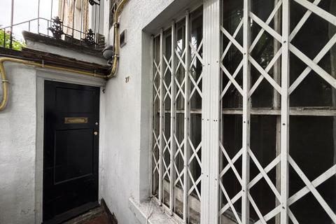 1 bedroom apartment for sale, 27A Amersham Road, New Cross, London, SE14 6QQ