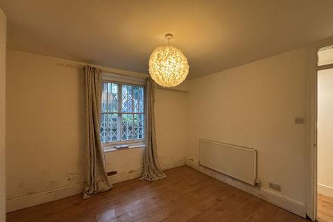 1 bedroom apartment for sale, 27A Amersham Road, New Cross, London, SE14 6QQ