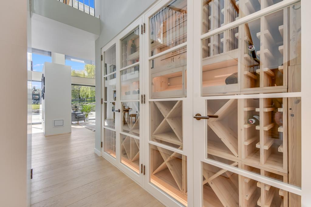 Wine Store