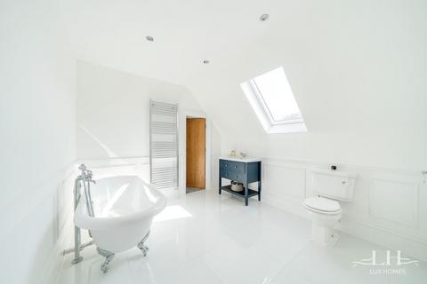 36 Herbert Road, Hornchurch, RM11 3LJ