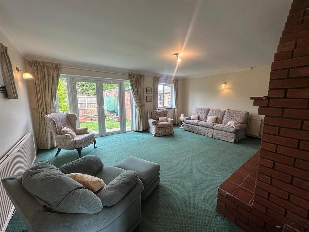 Sitting Room: