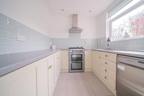 29 Ashlawn Crescent, Solihull, B91 1PR
