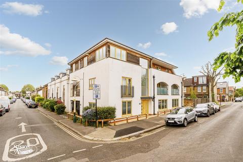 2 bedroom apartment for sale, Northfield Road, Northfields