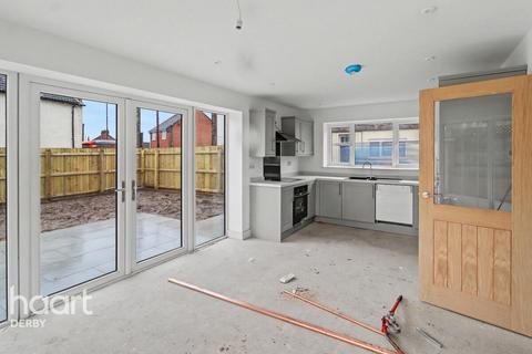 2 bedroom detached house for sale, Derby Road, Ripley