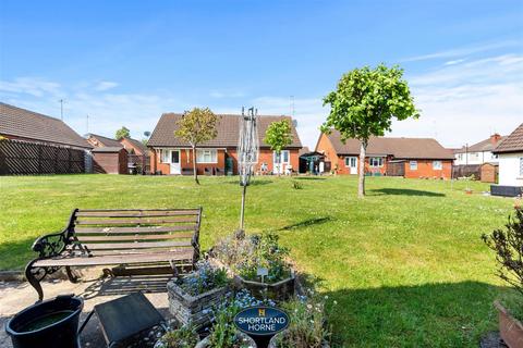 2 bedroom semi-detached bungalow for sale, Shadowbrook Road, Coventry CV6