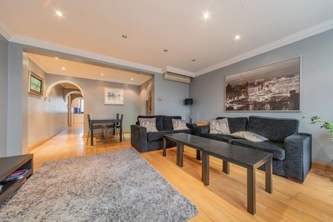 3 bedroom flat for sale, Hyde Park Place, London, W2