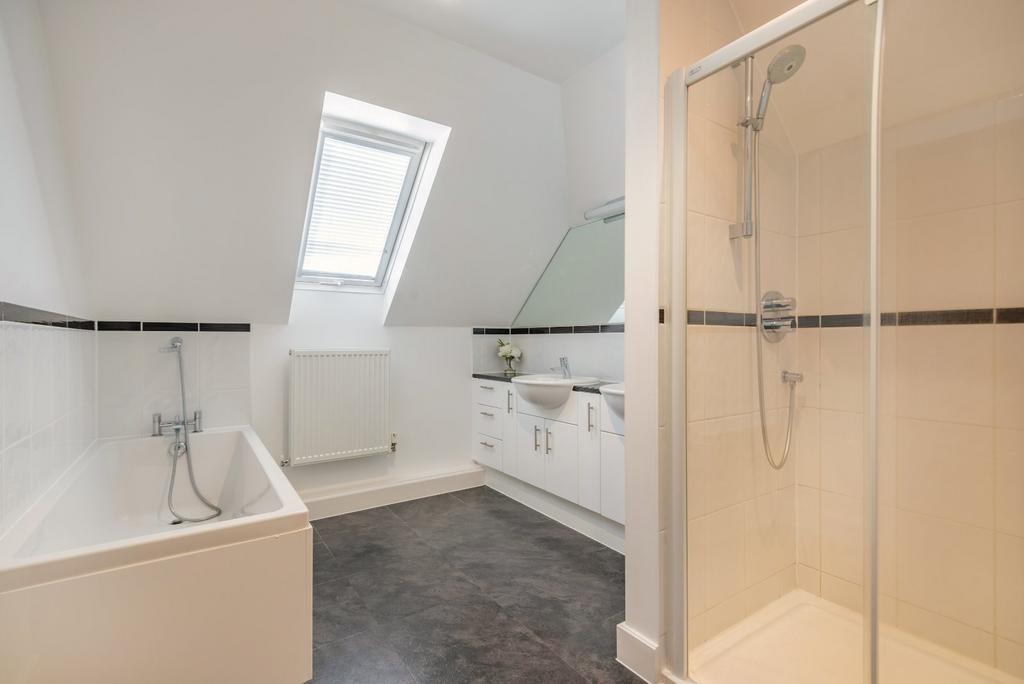 Ensuite Bathroom